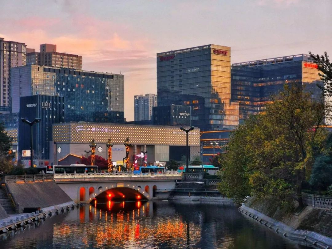 对西安有独特的情怀,热爱西安这座城市