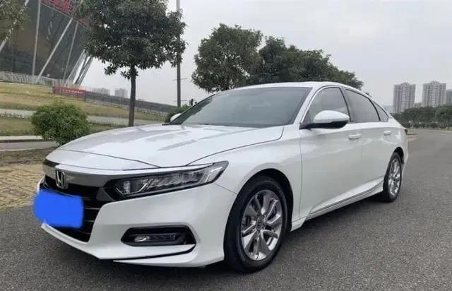 本田雅阁1.5T精英版是销量最好的版本，但为何车主买后都后悔了？