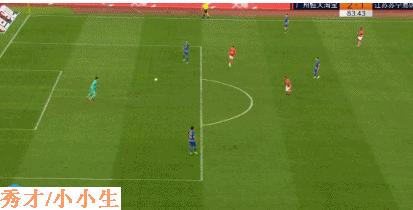 顾超抢走张琳芃头条，张翀黄油手致敬顾超，两裁判狂掏18黄1红