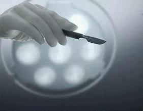 女子突然肚子疼手术,深圳女子突然肚子疼