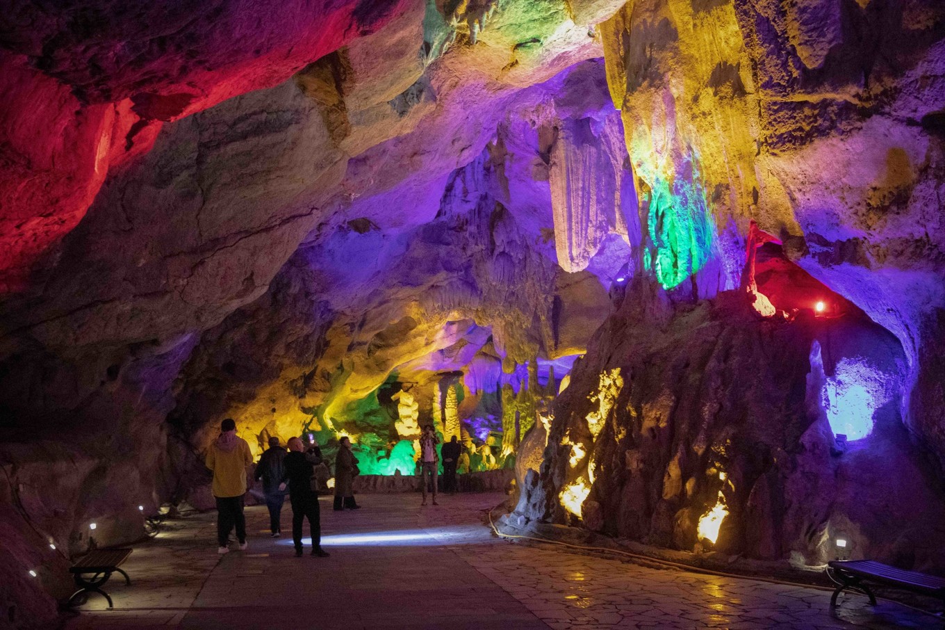 太极洞有哪些美丽的传说,天下第一洞太极洞