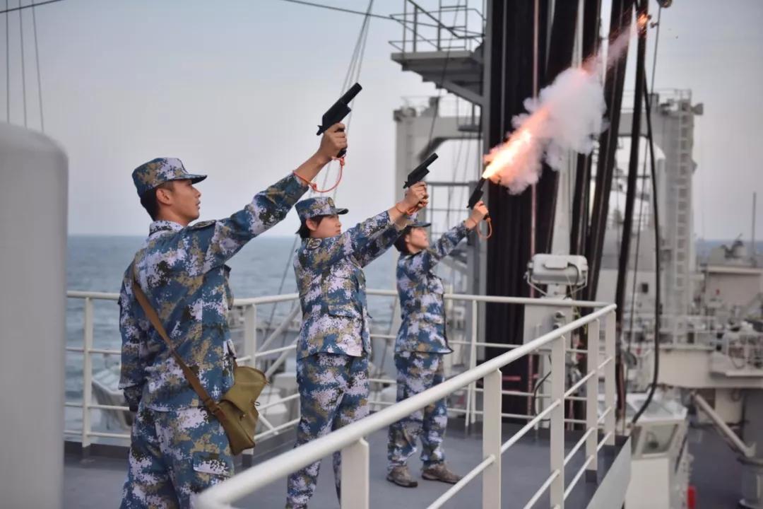 4月1日起，一身国货潮牌“浪花白”PLA服装等你来试穿