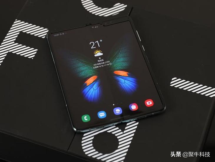 三星折叠屏坏了是怎么导致的,三星折叠屏莫名其妙就坏了又好了