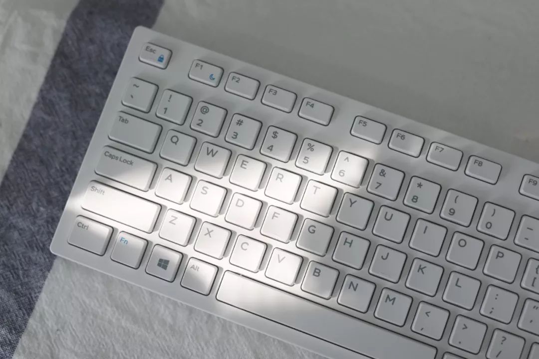 曲面屏一体机评测,曲面超大屏一体机