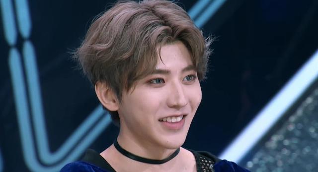 男生能不能戴美瞳,男生可以戴美瞳近视镜嘛