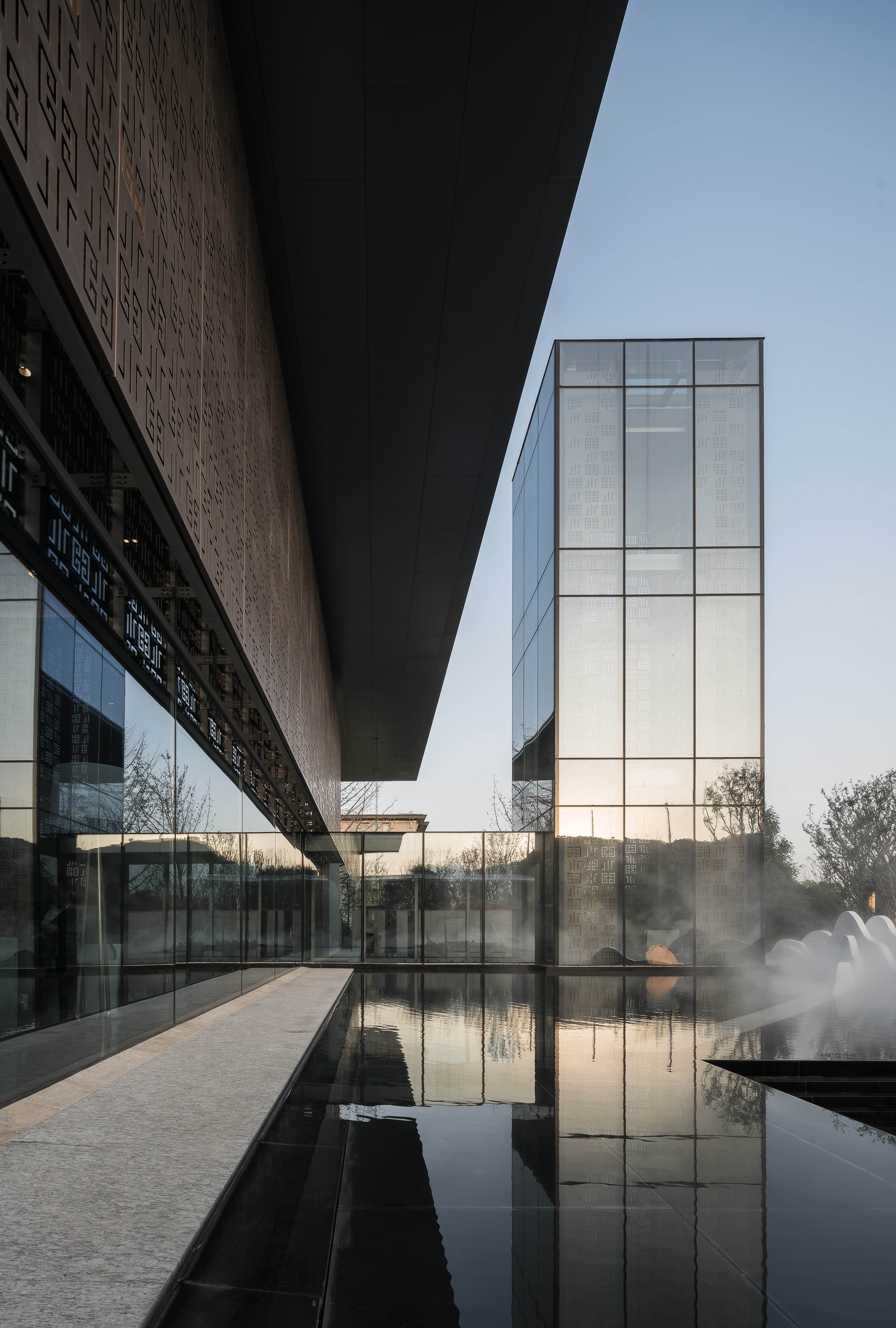 南京鲁能7号院学区,南京鲁能泰山7号院有湖吗