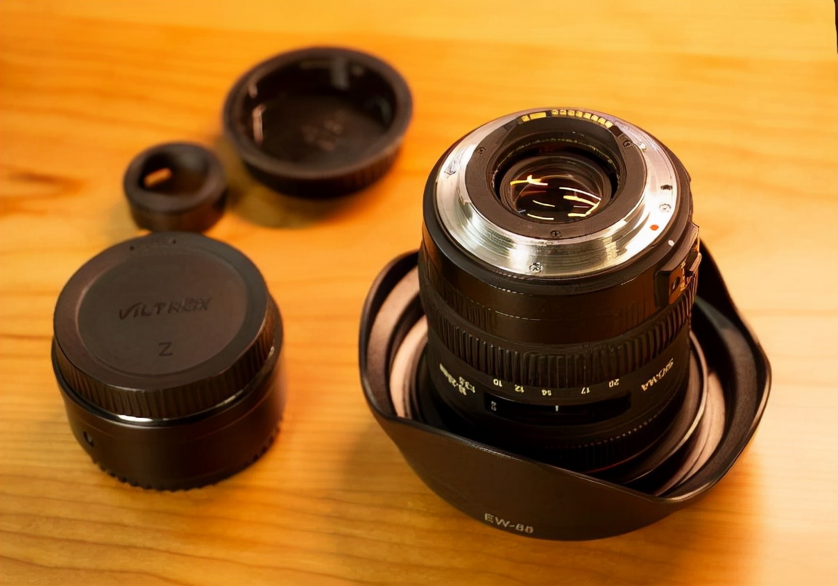 尼康z6用cfe-a还是b存储卡,尼康z6买xqd卡还是cfe卡