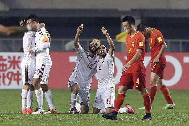 10年国足视频,四年前高洪波的国足12强赛的战果