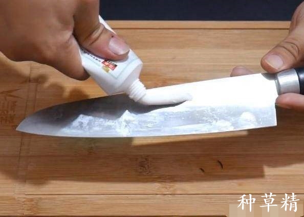 生活小妙招菜刀生锈怎么办,防止家用菜刀生锈的方法