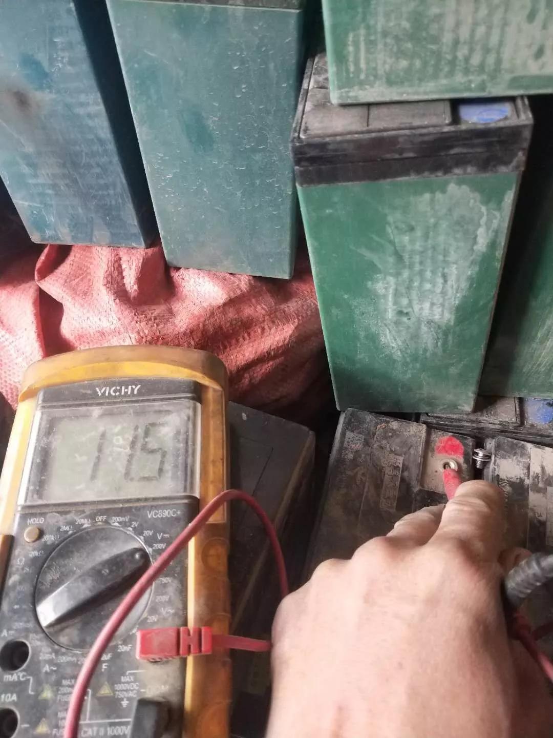 这才是电动车跑不快的真相,这才是电动车跑不远的原因