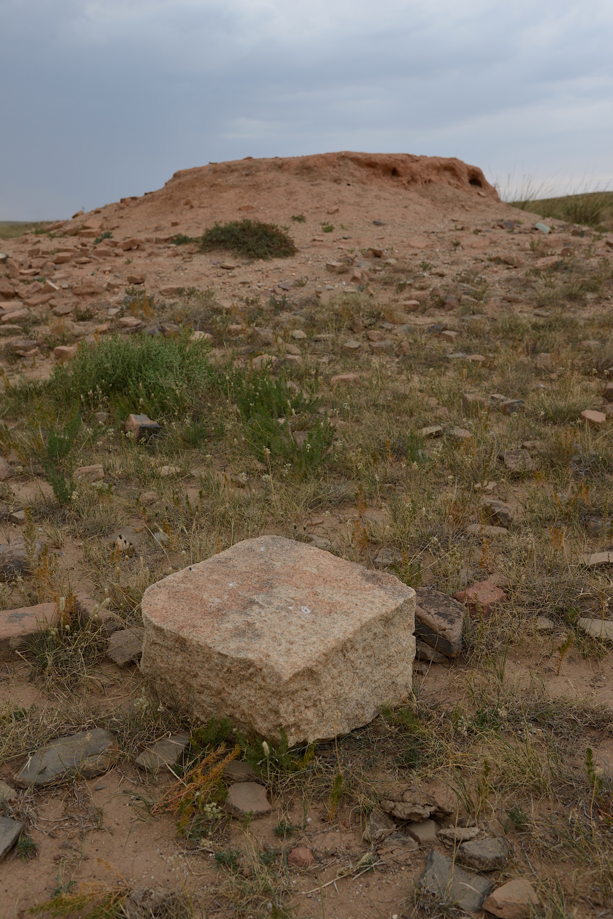阴山古城遗址,阴山以北草原古城