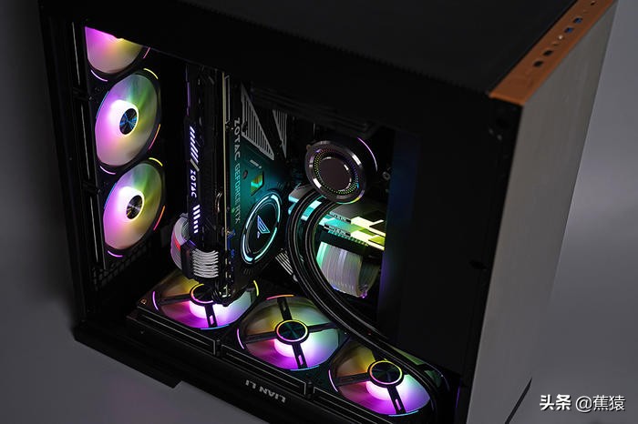 几何未来机箱m2,几何未来机箱4090