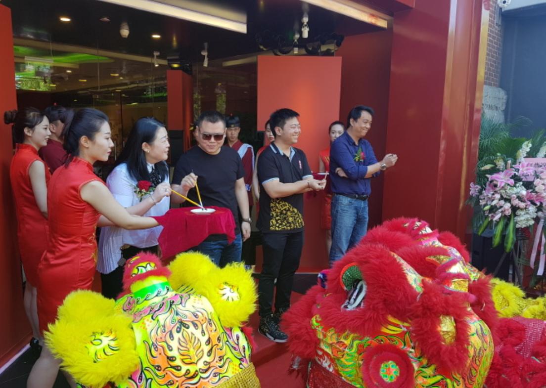 岳云鹏面馆106元一碗面贵不贵,岳云鹏的面馆的面测评