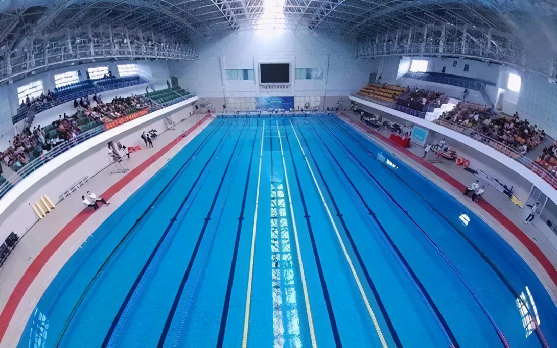 中国所有有游泳池的大学,广东省哪个大学有游泳池