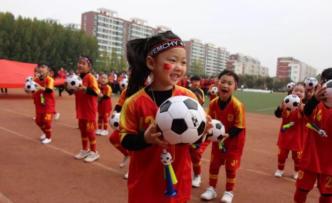 沁阳市市长杯足球赛2021年,焦作市长杯校园足球赛高中男子组