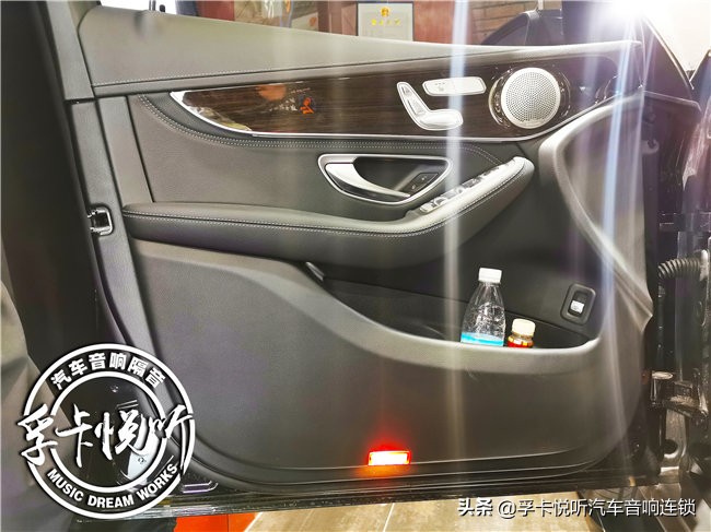 重庆奔驰c260l改装丹拿音响,淮安奔驰c260l改装音响