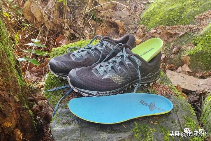 2023新款男士户外越野跑鞋,2022年男款跑步鞋推荐