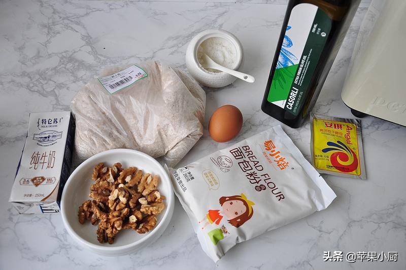 能自己做好的面包机,用面包机就能搞定