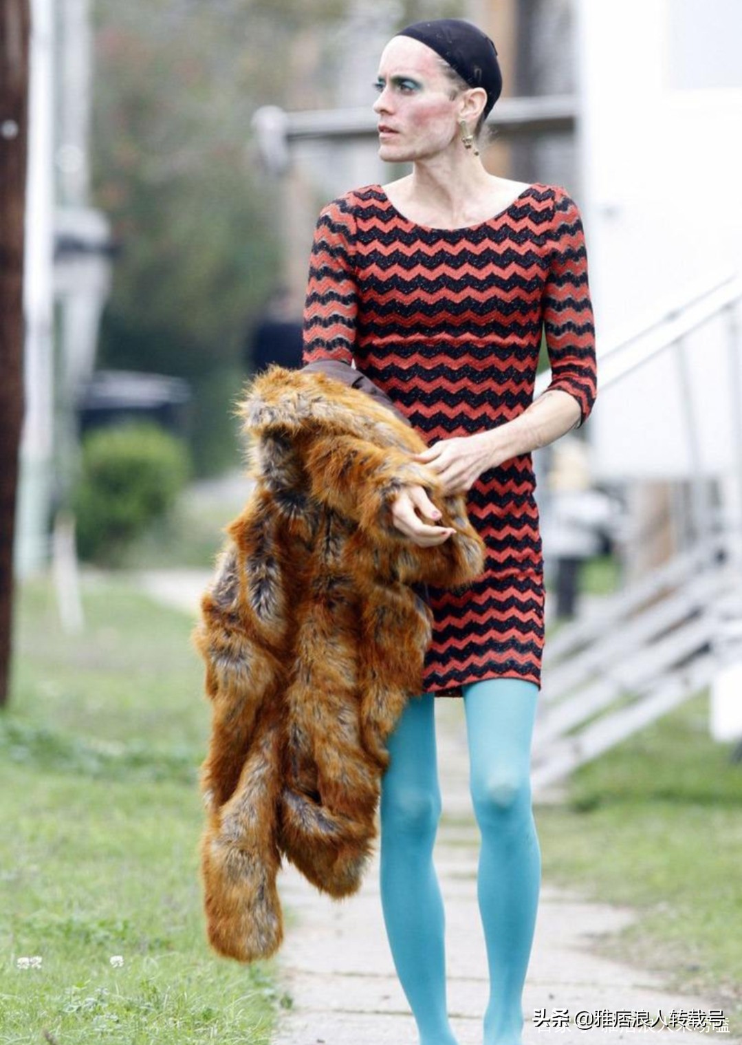 “我的灵魂装错了躯壳，上帝跟我开了个玩笑。”论变性人的伤痛