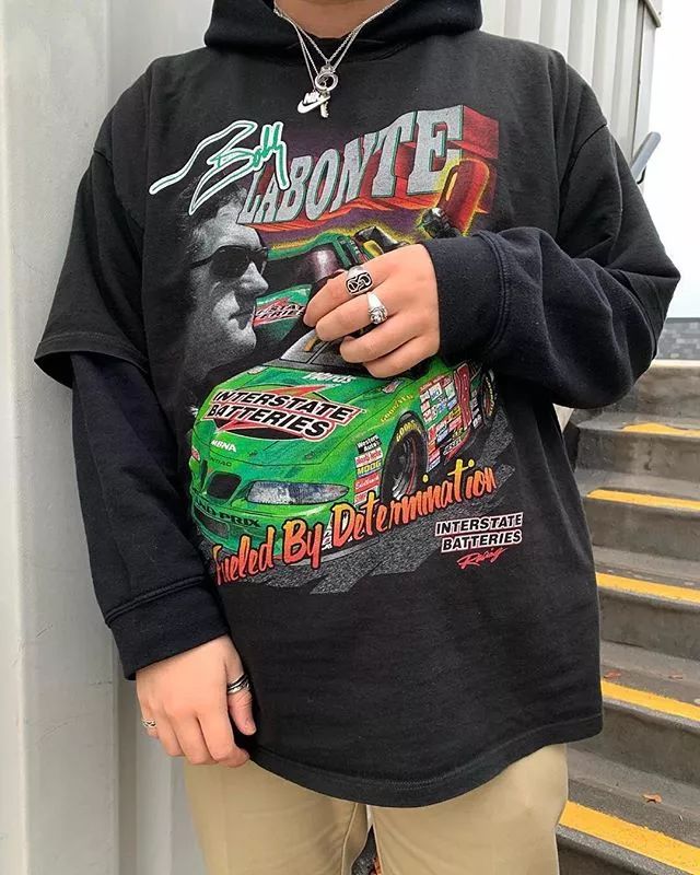 不想撞衫怎么穿好看,不想撞衫穿什么跑鞋