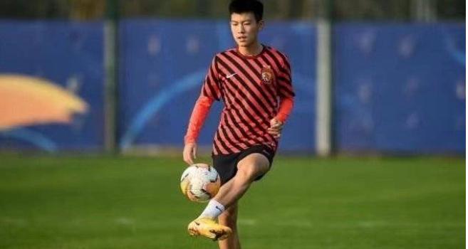 恒大预计首发阵容,洛国富或离开恒大队