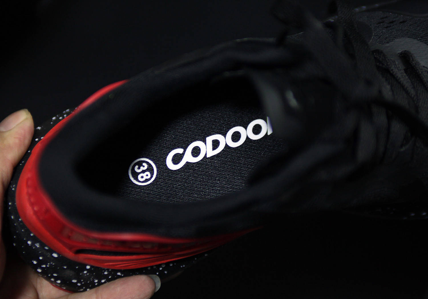 咕咚智能跑鞋21k超轻款适合人群,咕咚智能跑鞋10kst02