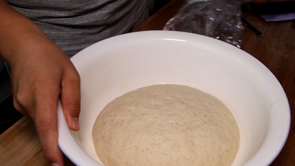 蒸馒头和面用冷水还是热水,蒸馒头和面用温水还是凉水