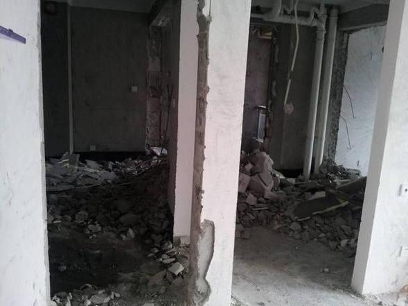 配重墙已经拆了怎么补救,配重墙拆除怎么补救