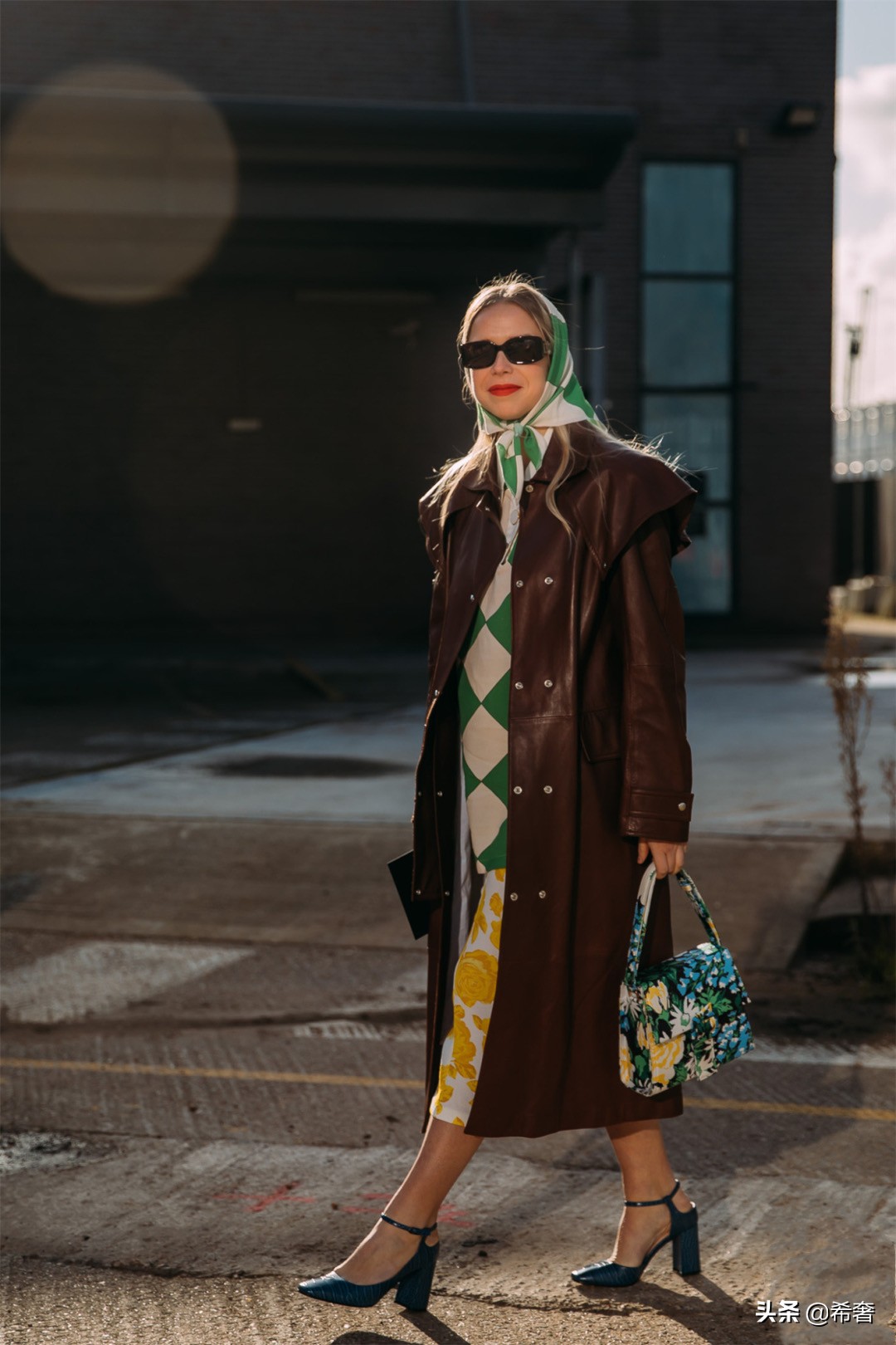 衣橱不能少了围巾保暖又时尚,保暖御寒柔软亲肤围巾