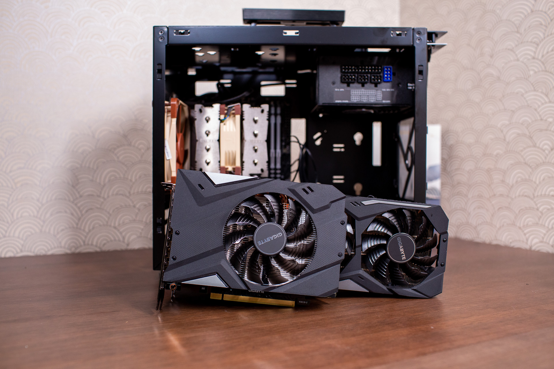 怎么打造一个itx电脑主机,自己装个itx小电脑