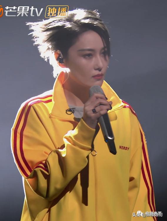 迷惑，《浪姐2》这是在干嘛？？？确定不是农村婚宴演出？