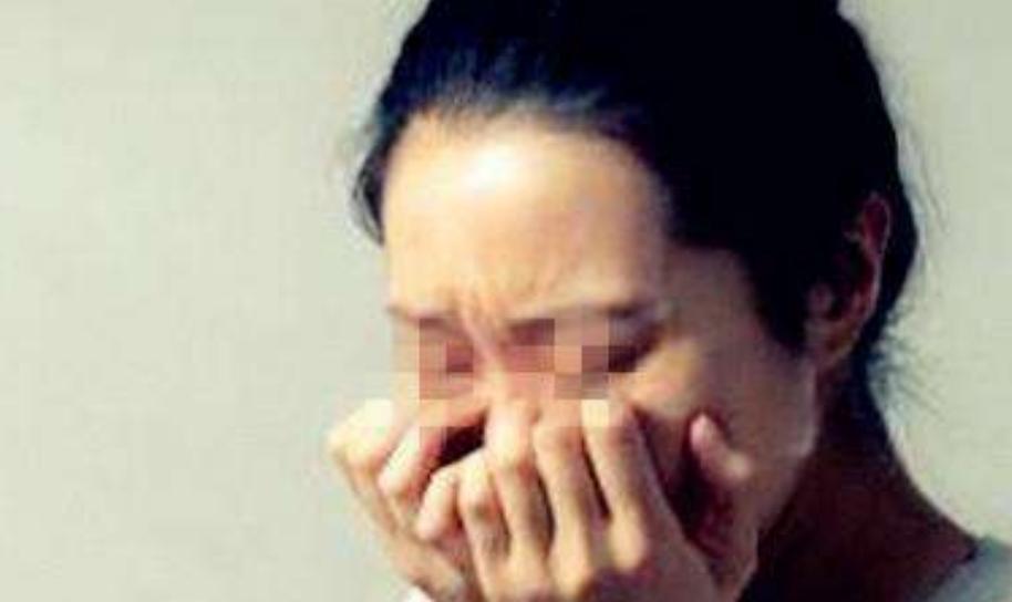 孩子挨打后发抖口吐白沫怎么了,孩子挨打后吐是怎么回事