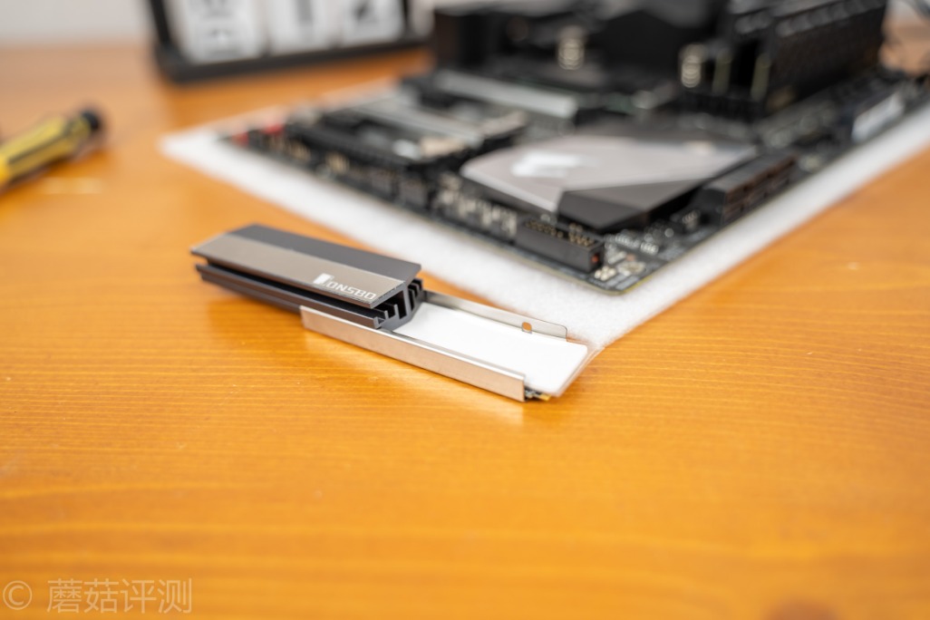 乔思伯m.2散热,乔思伯m.2散热器安装