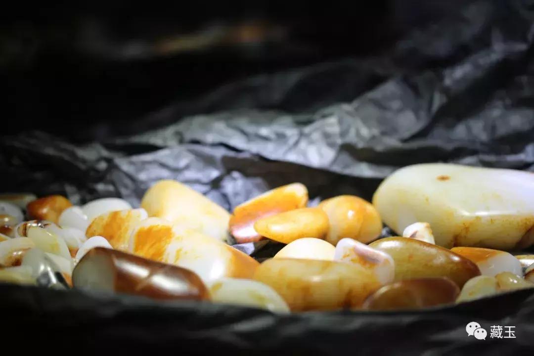 十年后，这位和田玉玩家...