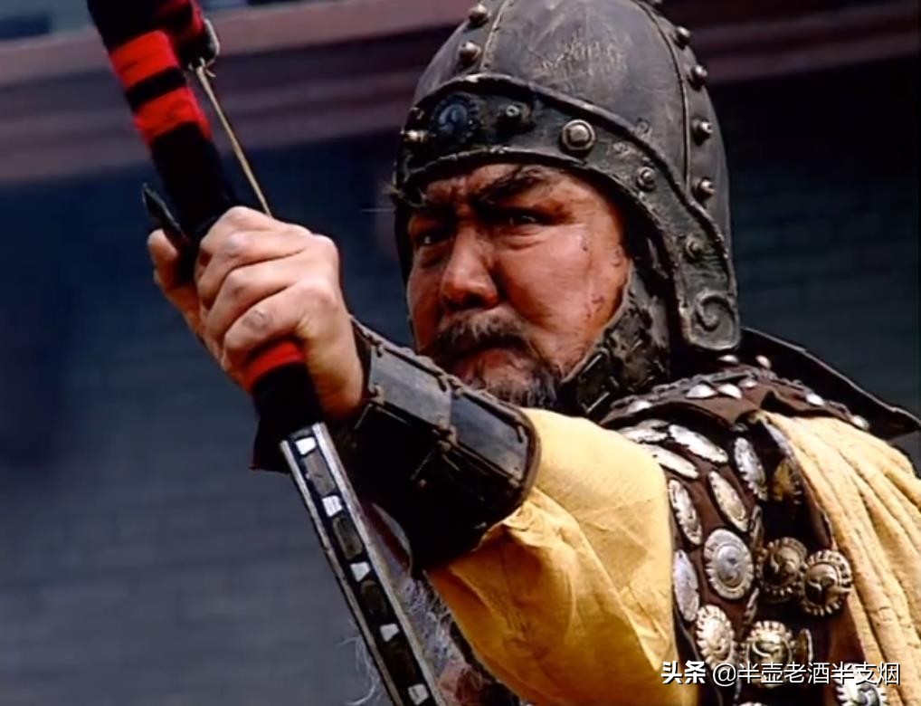 黄忠这么勇猛为什么晚年才出名,黄忠年轻时为何不出名