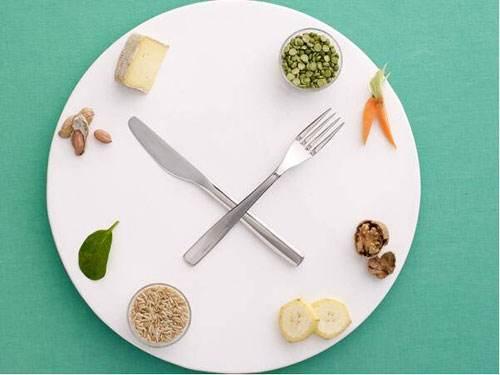 步入中年的你还是那么的美丽,我们不再年轻但也要活得漂亮