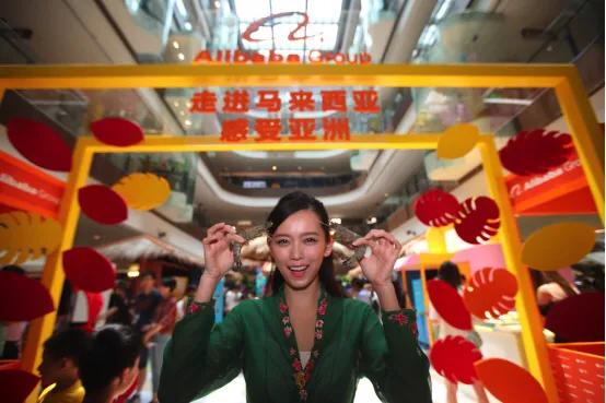 直播带货排名前十名雪梨,雪梨直播带货首秀