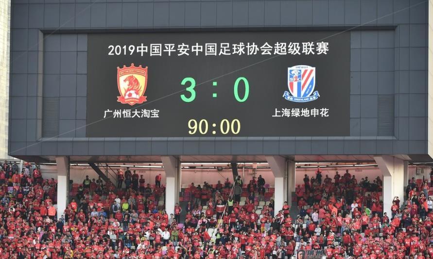 恒大夺冠最低调之人浮现他因偶像来恒大卡帅亲承助争夺韩国主力