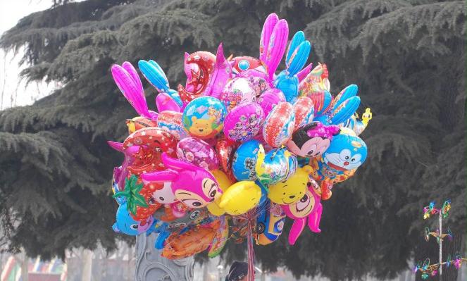 世界上最危险的100种玩具,这四种玩具千万不要给孩子玩