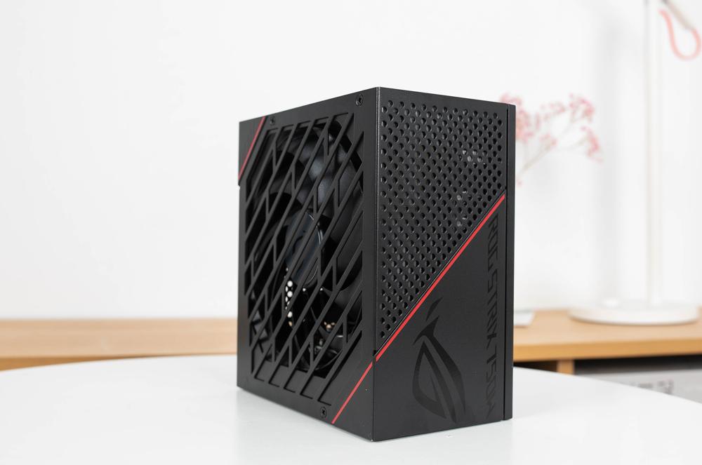 rogstrix750g雷鹰接线,华硕rogstrix