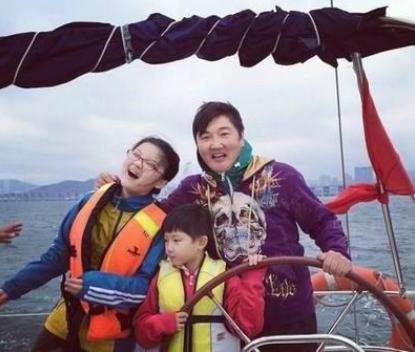 同父不同命的星二代视频,同父不同命的人