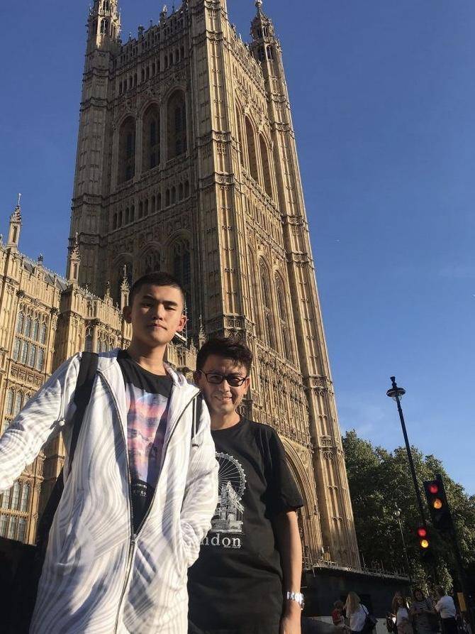 黄一山周星驰电影中十大黄金配角,黄一山说周星驰拍戏