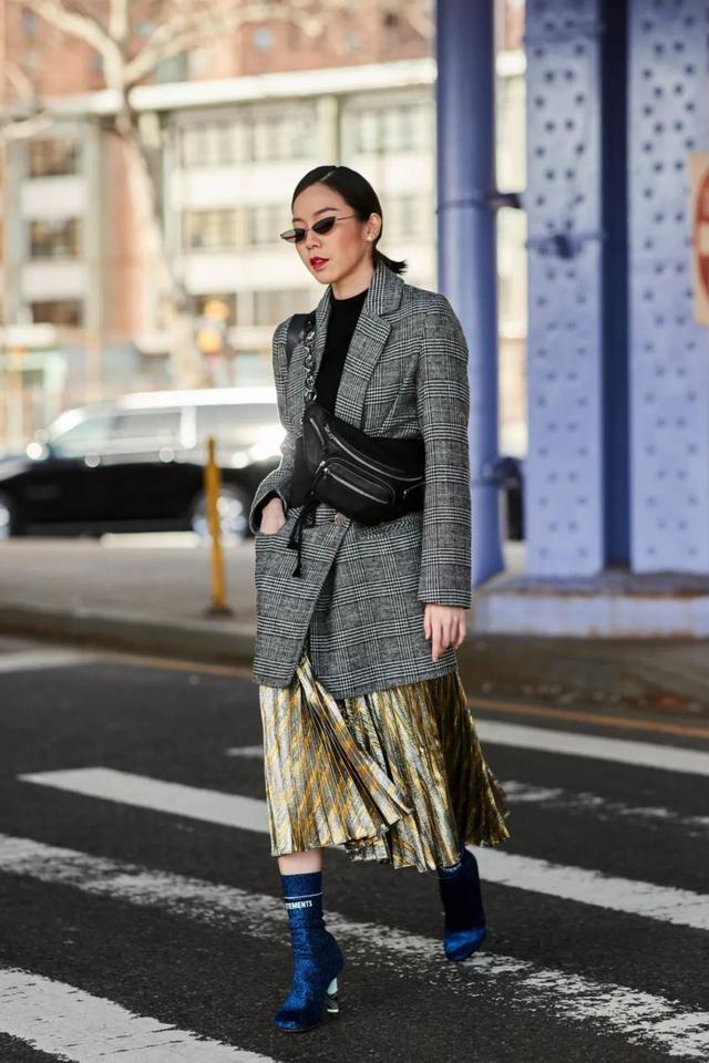 西装配裙子适合哪种发型,中长西装配什么裙子好看