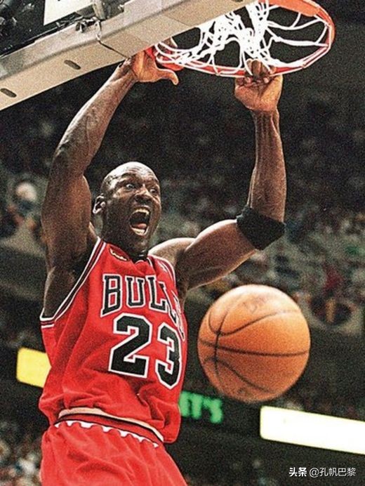 改变世界的七年正版,耐克或者阿迪冬天运动鞋