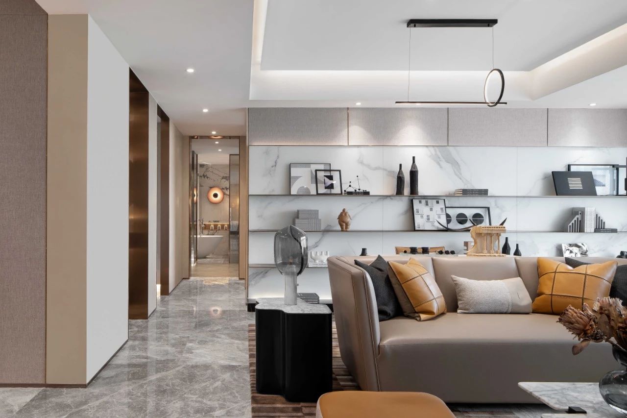 距离拥有一个爱马仕橙的家，不需要过多的费用，只需一片岩板设计