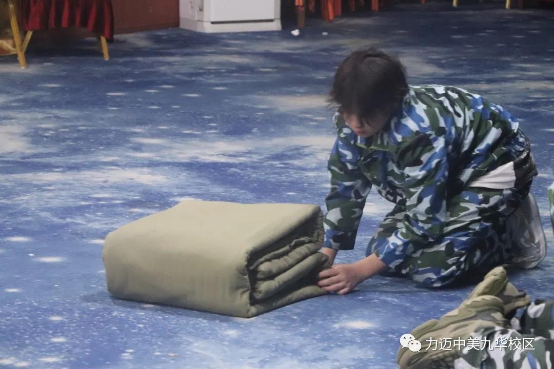 瓒呯噧鏂扮敓鍐涜,楂樹竴鏂扮敓鍐涜瓒呯噧