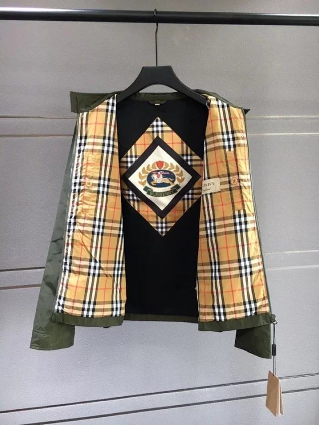 为什么巴宝莉那么便宜,如何看巴宝莉的真假布料