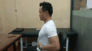 斜方肌正确的拉伸方法,拉伸斜方肌最简单方法