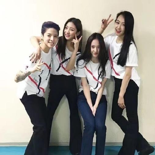 SM财政赤字,考虑关掉SM周边“小卖部”,粉丝根本不信周边会亏钱