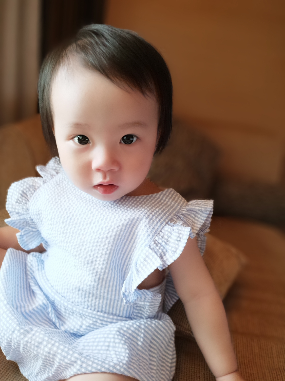 自拍美图神器,美图回应关闭手机业务